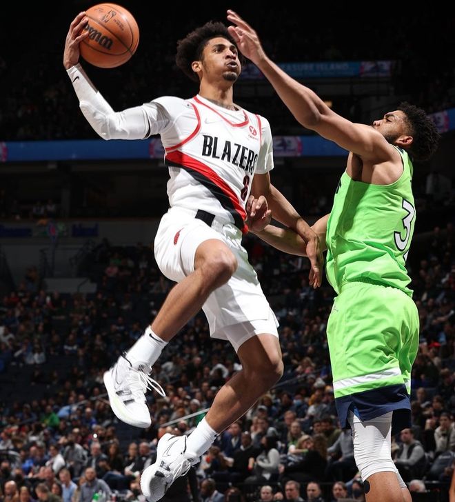 包含今晨全明星赛焦点战；波特兰开拓者官宣签约；态度坚定；细节决定成败的词条ac米兰